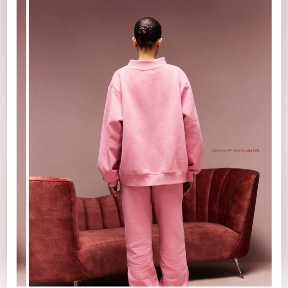 NWT Parke 2026 Valentine’s Day Jean Heart Varsity Mockneck Sweatshirt Size XXL - Picture 5 of 8